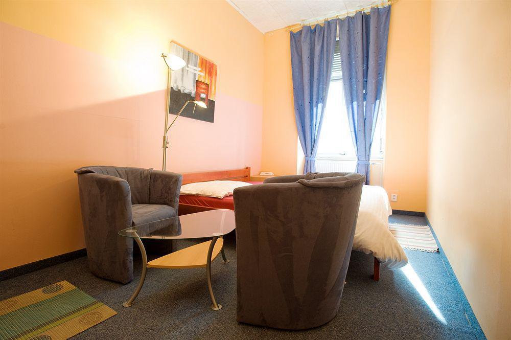 Club Hotel Praha מראה חיצוני תמונה