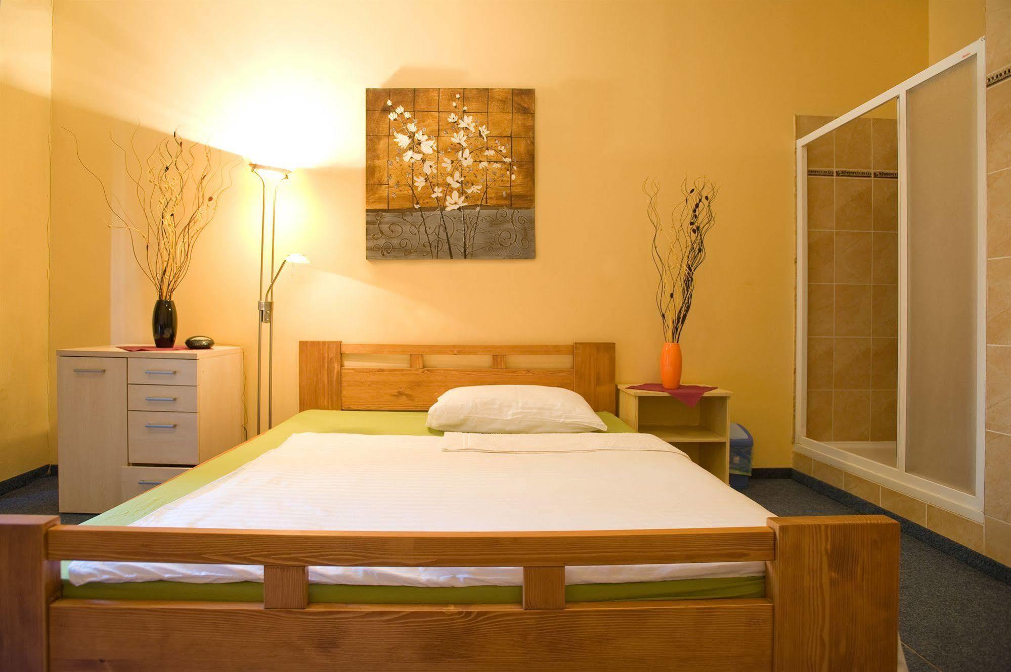 Club Hotel Praha מראה חיצוני תמונה